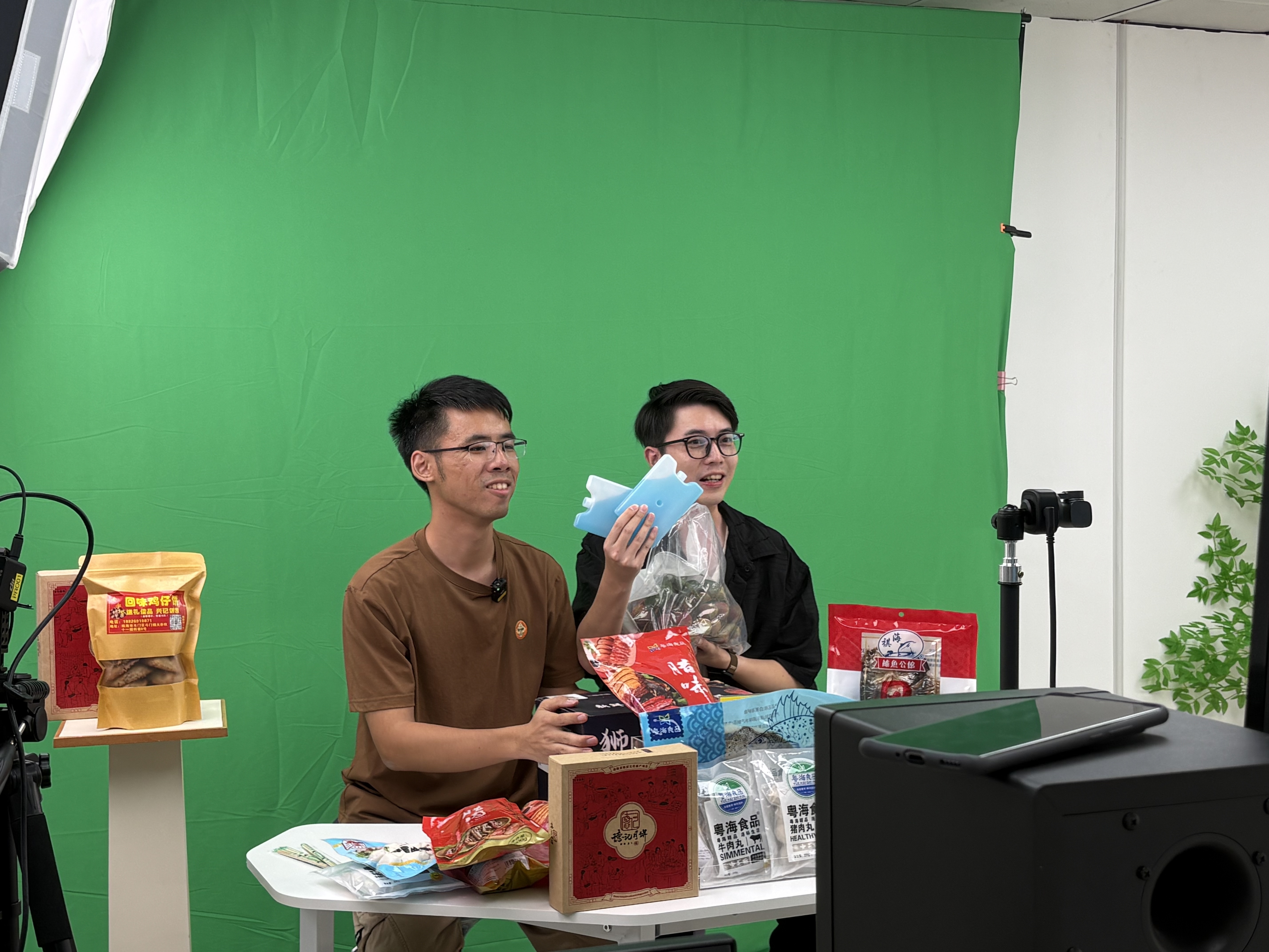 珠海：“媒体助农”直播带货专场开启 “网络强村”赋能乡村振兴