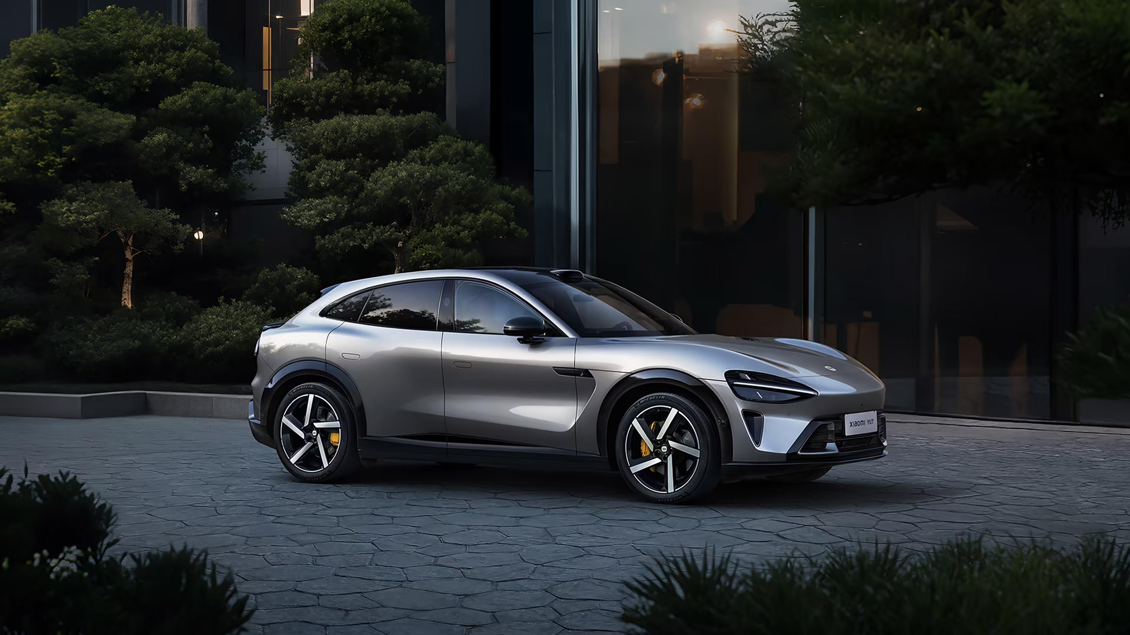 小米汽车详解YU7闭式双腔空簧:5挡高度调节,最高离地间隙222mm