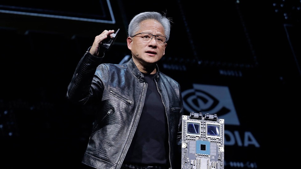 黄仁勋拍特朗普马屁：中国用美国的，赢了