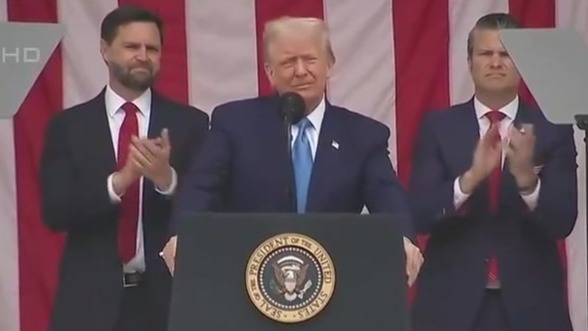 棒打哈佛！“特”不靠谱让学术自由破防？