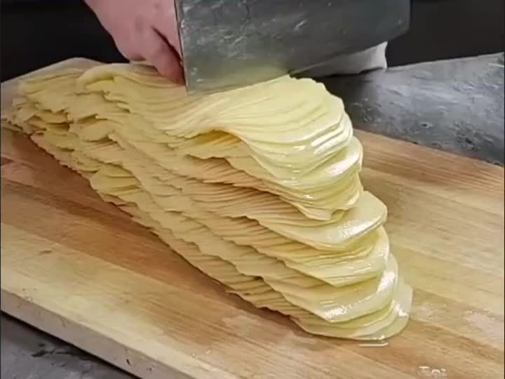 原来大厨都是这样切土豆丝的啊
