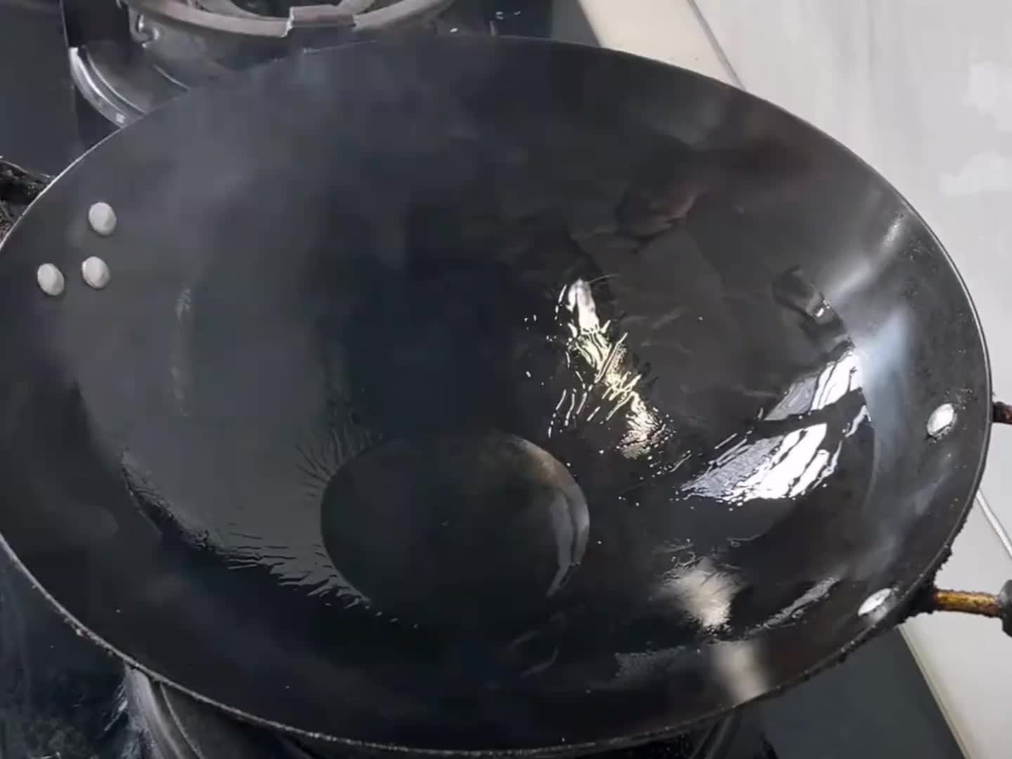 中华烙饼第一人，今天给大家露一手，献丑了