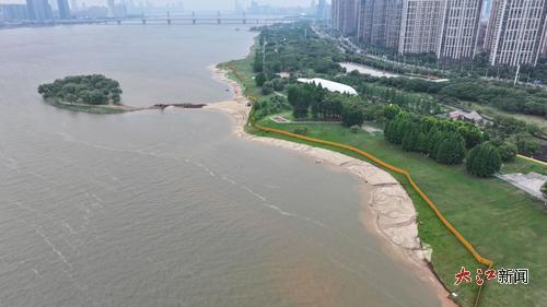 千红滩天然泳场