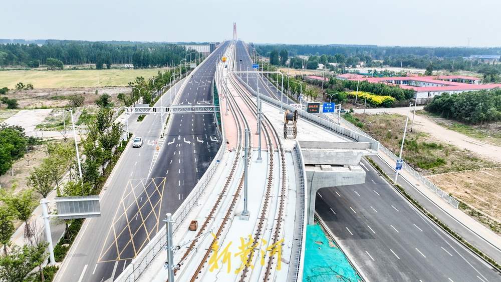 济南轨道交通济阳线在这里连通跨黄大桥 