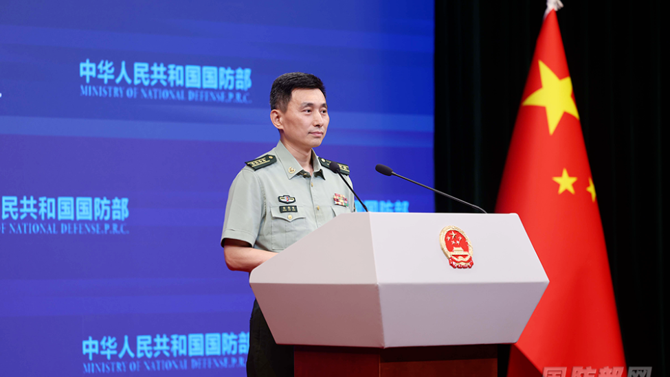 媒体就中方出席香会的官员提问，国防部回应