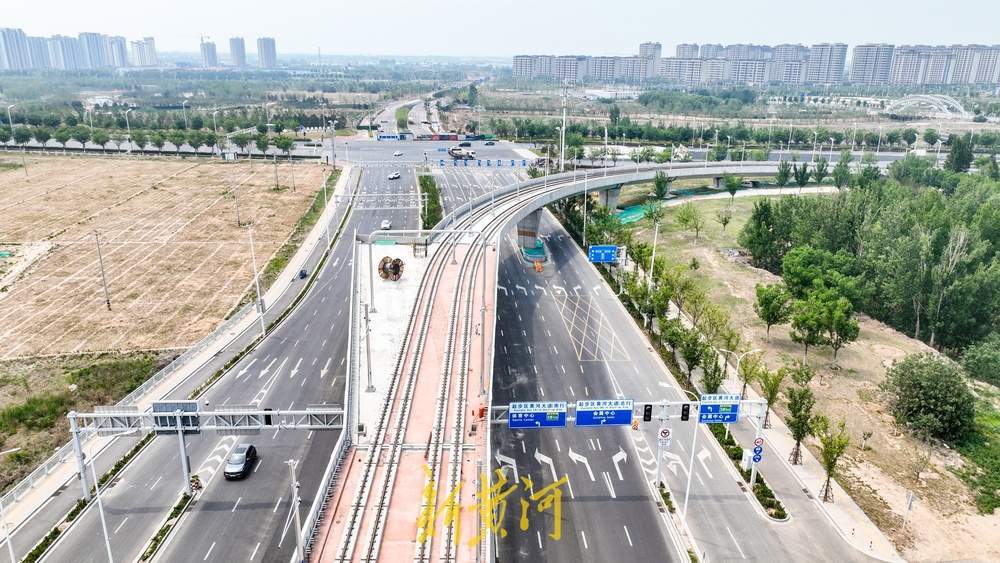 济南轨道交通济阳线在这里连通跨黄大桥 