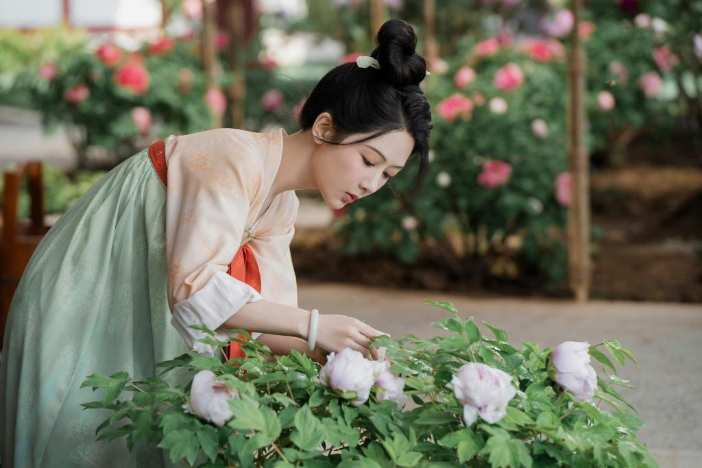 《国色芳华》剧照