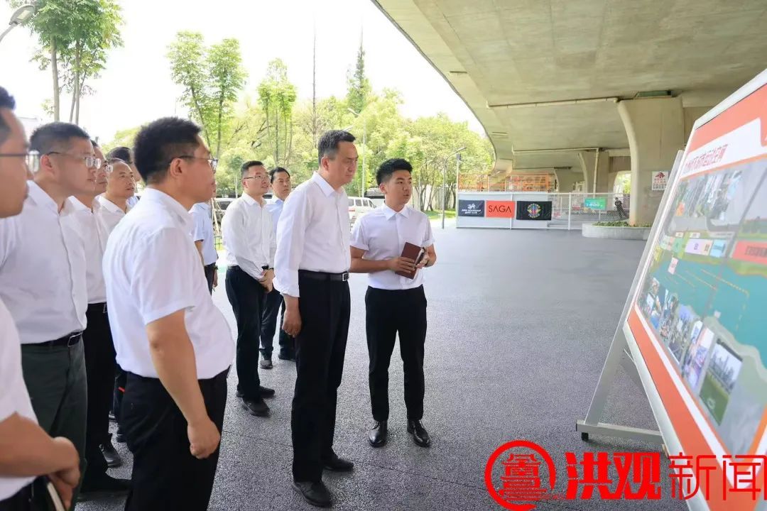 李紅軍調(diào)研南昌九洲公園項目建設(shè)情況