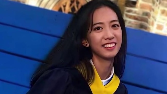 蒋雨融讲述求学之路：高中出国，21岁本科毕业，曾一度每天只睡5小时