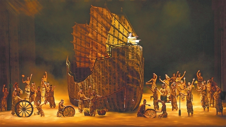 5月31日晚,“影响世界的江西”系列舞台剧首部作品《天工开物》在南昌进行周年回归巡演。