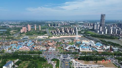 吉安欢乐世界航拍