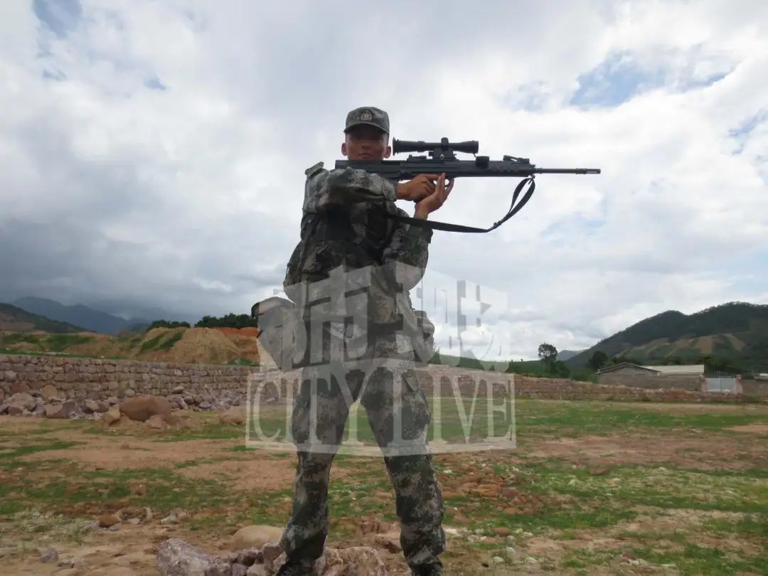 江西籍退役军人勇救落水男孩 曾是特种部队狙击手