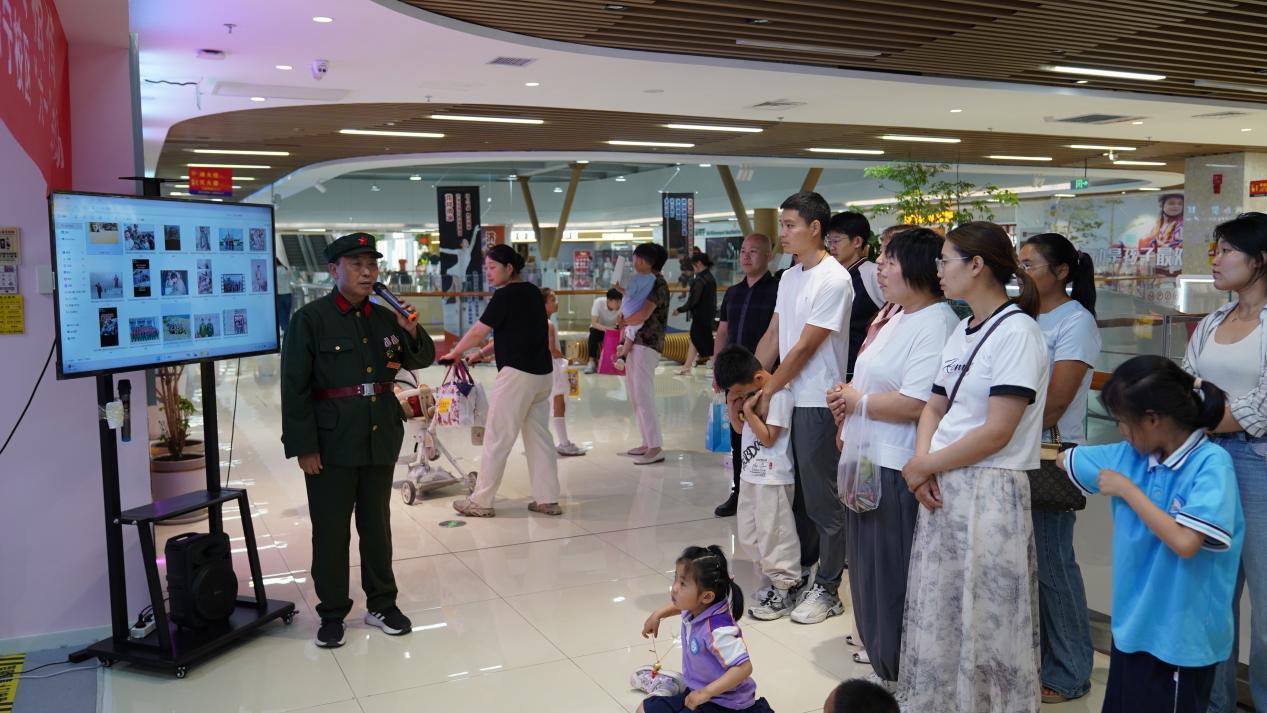 参战老兵走进昂立无诀珠心算济宁分校讲述战斗故事