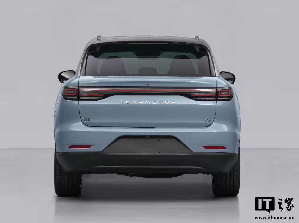 零跑C11汽车累计销量突破25万台,现款增程200智享版限时10.38万元