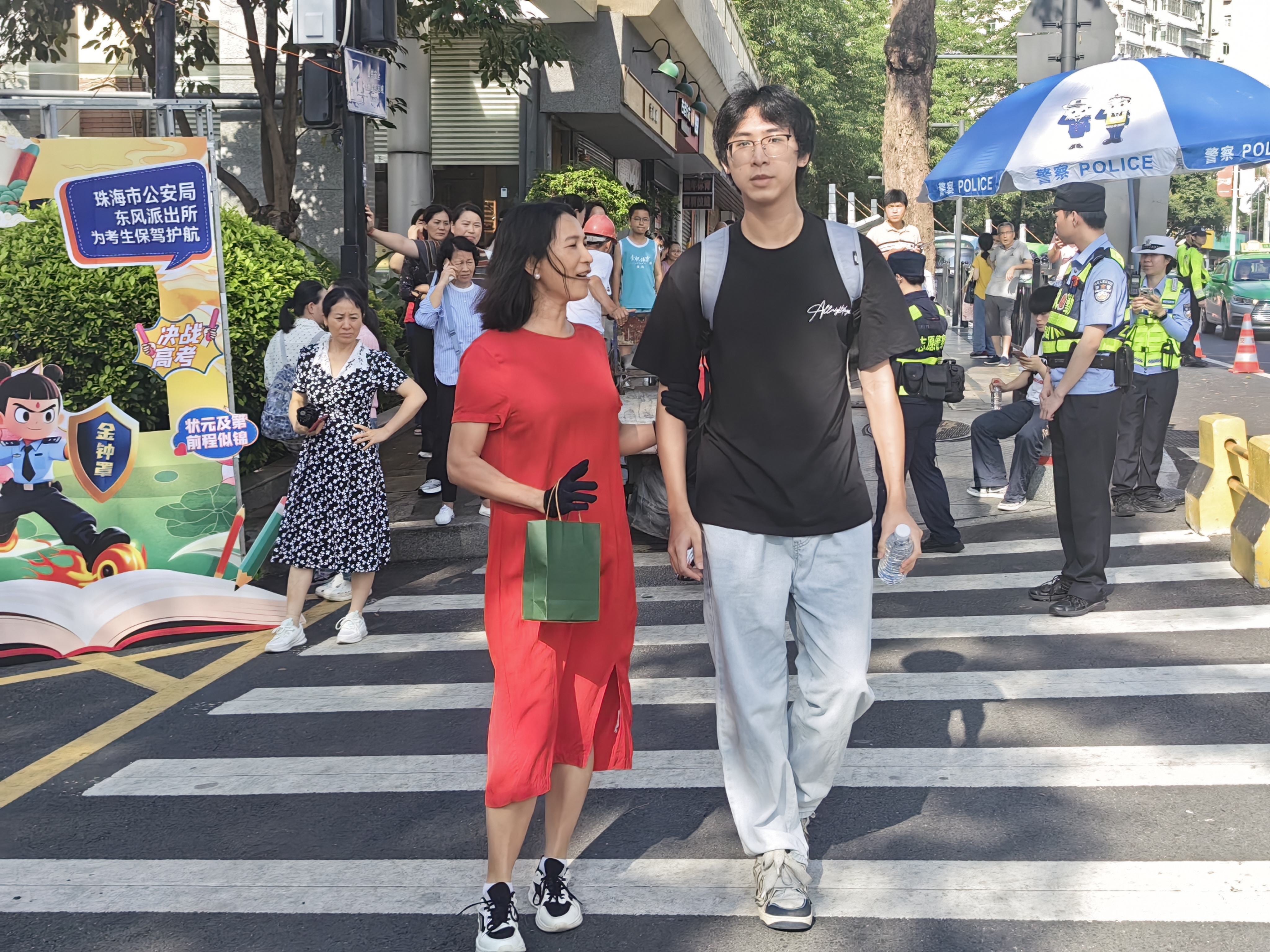 “放宽心,沉住气,好好审题。”