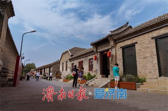 济南上新街端午火爆出圈：古巷焕新颜，夏日旅游热力全开