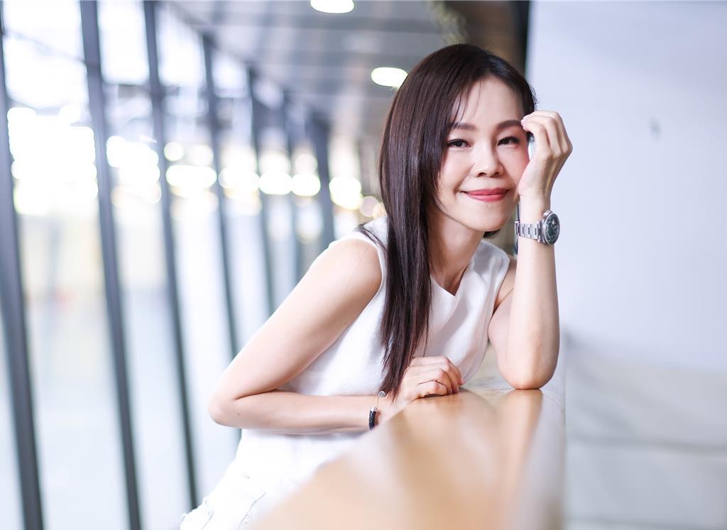 彭佳慧呼吁行孝要及时 曝爷奶逝世不留遗憾
