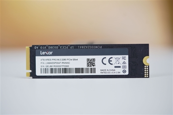 Gen5终极利器!雷克沙ARES PRO Gen5 SSD 4TB图赏