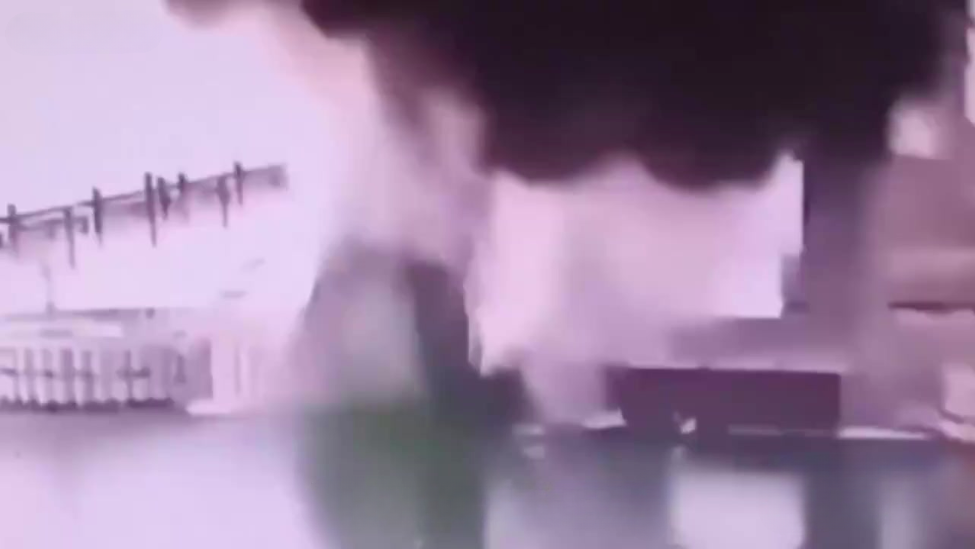 俄拿出停火备忘录，要乌承认四州入俄？克里米亚大桥先塌了