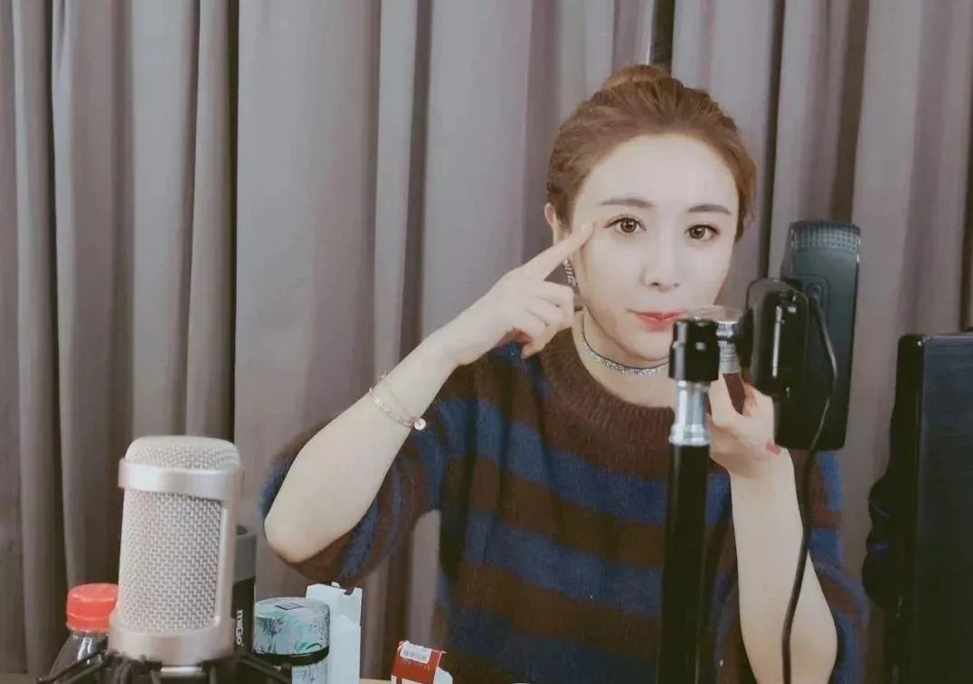 抖音电商诞生:从张一鸣的棋局,到沉默的印钞机器