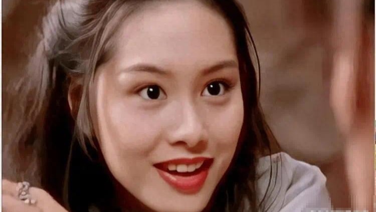 朱茵53岁，素颜状态犹如少女，与黄贯中经常哼着BEYOND的歌封面图