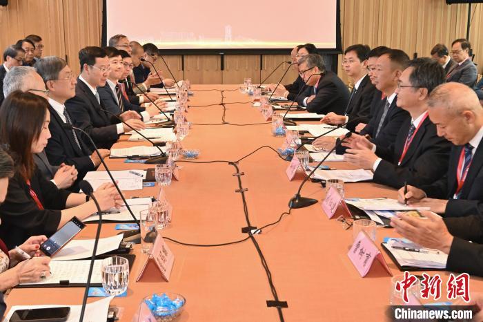6月6日，以“共享商业航天新机遇 共筑琼港协同新篇章”为主题的海南商业航天圆桌会在香港举办。　(香港特区政府新闻处供图)