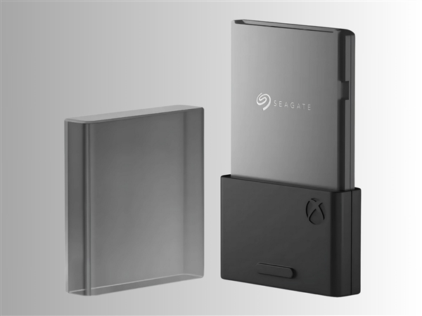 希捷新款4TB Xbox存储扩展卡,售价约3100元