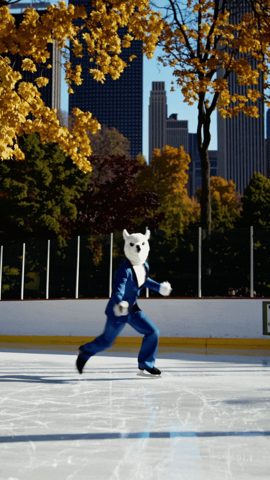 从“牛顿时刻”到“鸡肋时刻”:微软免费Sora的尴尬首秀