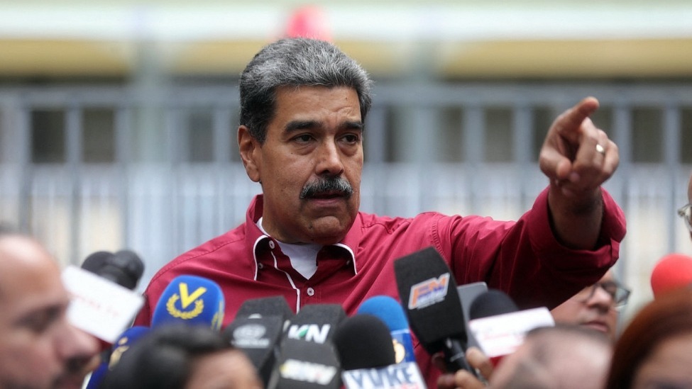 委内瑞拉总统批评英国首相是“中了魔的疯子”