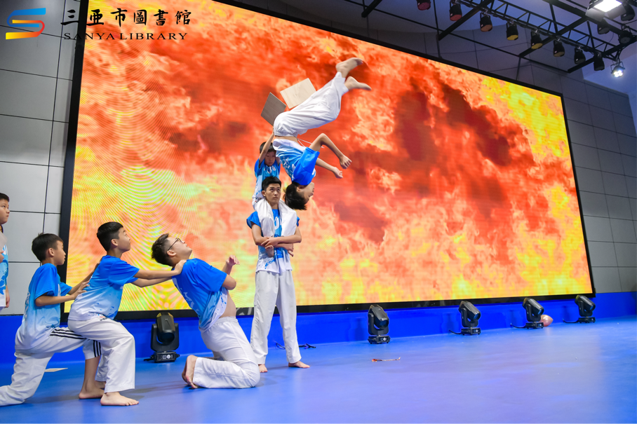 三亚市图书馆庆六一文艺汇演童趣飞扬