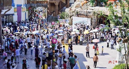 开园现场人山人海