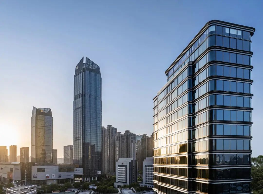 火热!合肥天鹅湖T10首开直接售罄,长三角鼎豪新坐标!