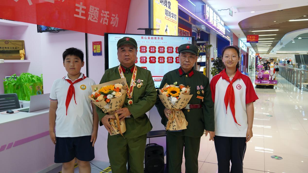 参战老兵走进昂立无诀珠心算济宁分校讲述战斗故事