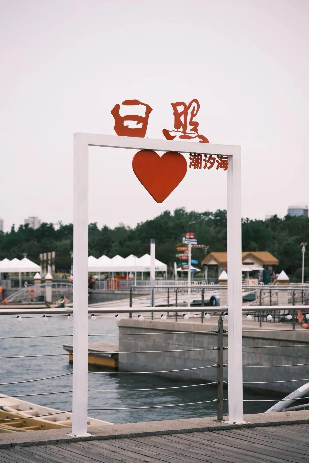 ◎年轻人爱的戳心标语，等你来拍！