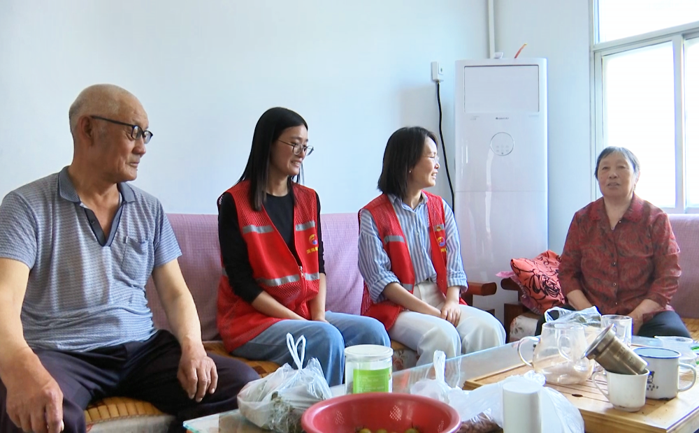 端午粽香飘满院 共建温暖千万家——潍坊滨海区大家洼街道金辉社区“三包三联”服务新实践