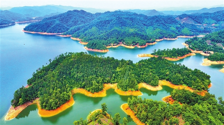 崇义县：阳明湖国家湿地公园风光旖旎（如）