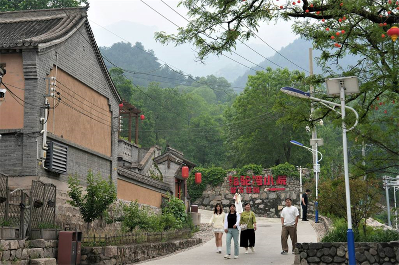 绿水青山引客来6.jpeg