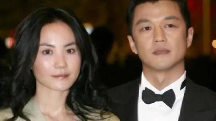 就连王菲都没想到，负债上亿的前夫李亚鹏，走上了一条“上坡路”封面图