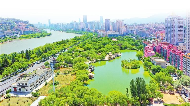 本版图片均为风景如画的小西湖公园 田蹊