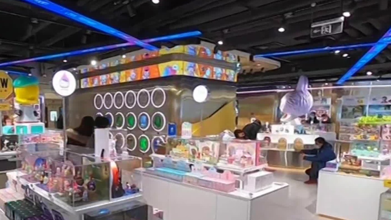 销售亮眼股价飙升，泡泡玛特成资本新宠儿，专家：潮玩市场前景广阔