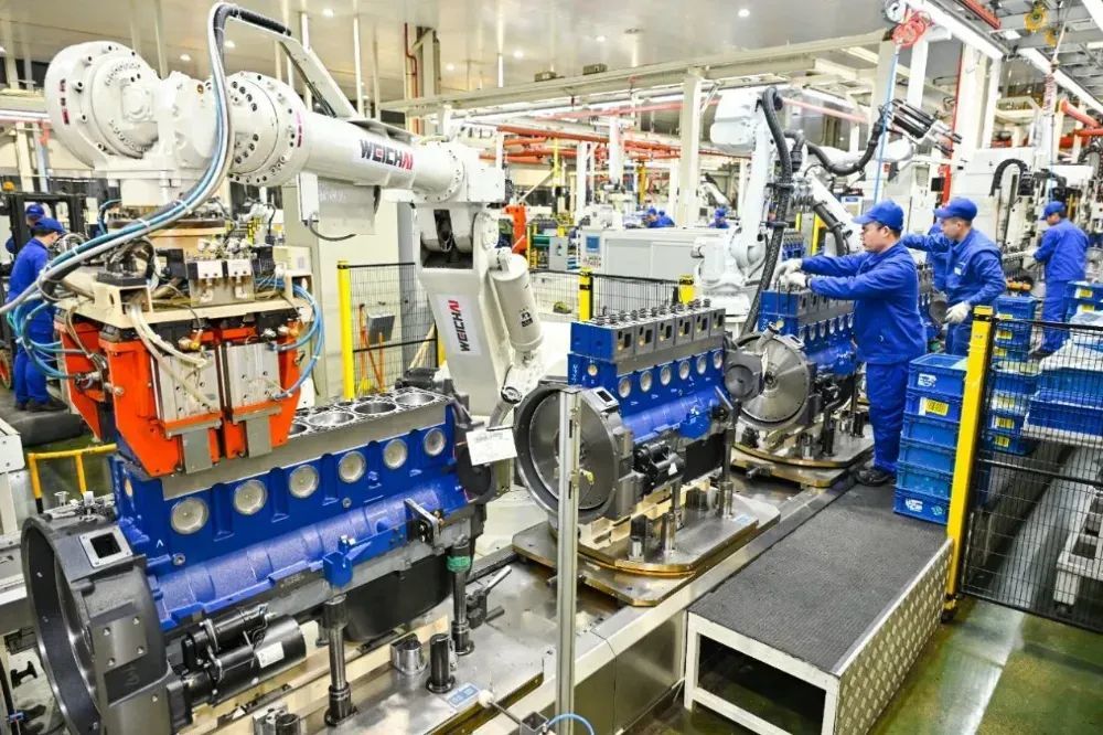 潍柴动力生产车间