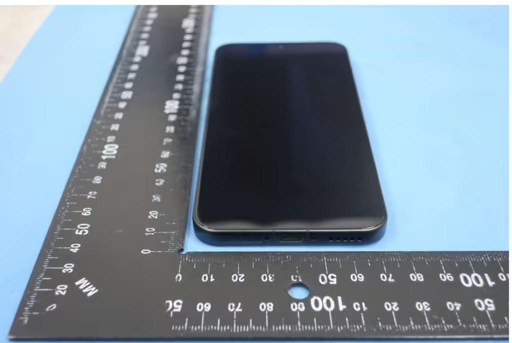 vivo X200 FE手机证件照曝光:6500mAh电池、90W充电