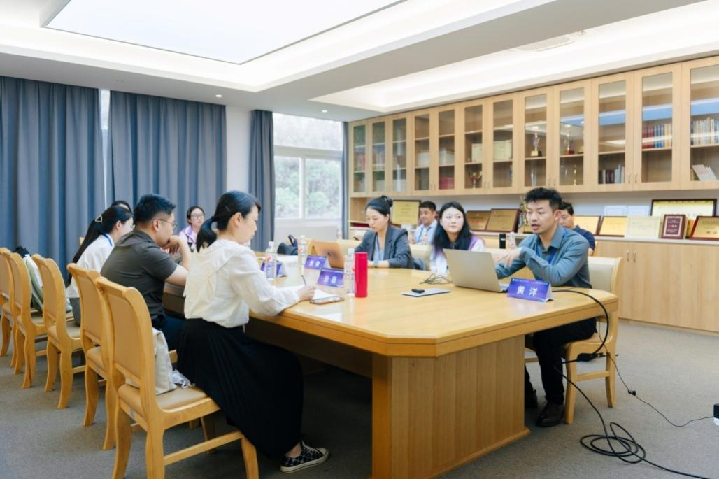 分论坛二:英国政治与外交