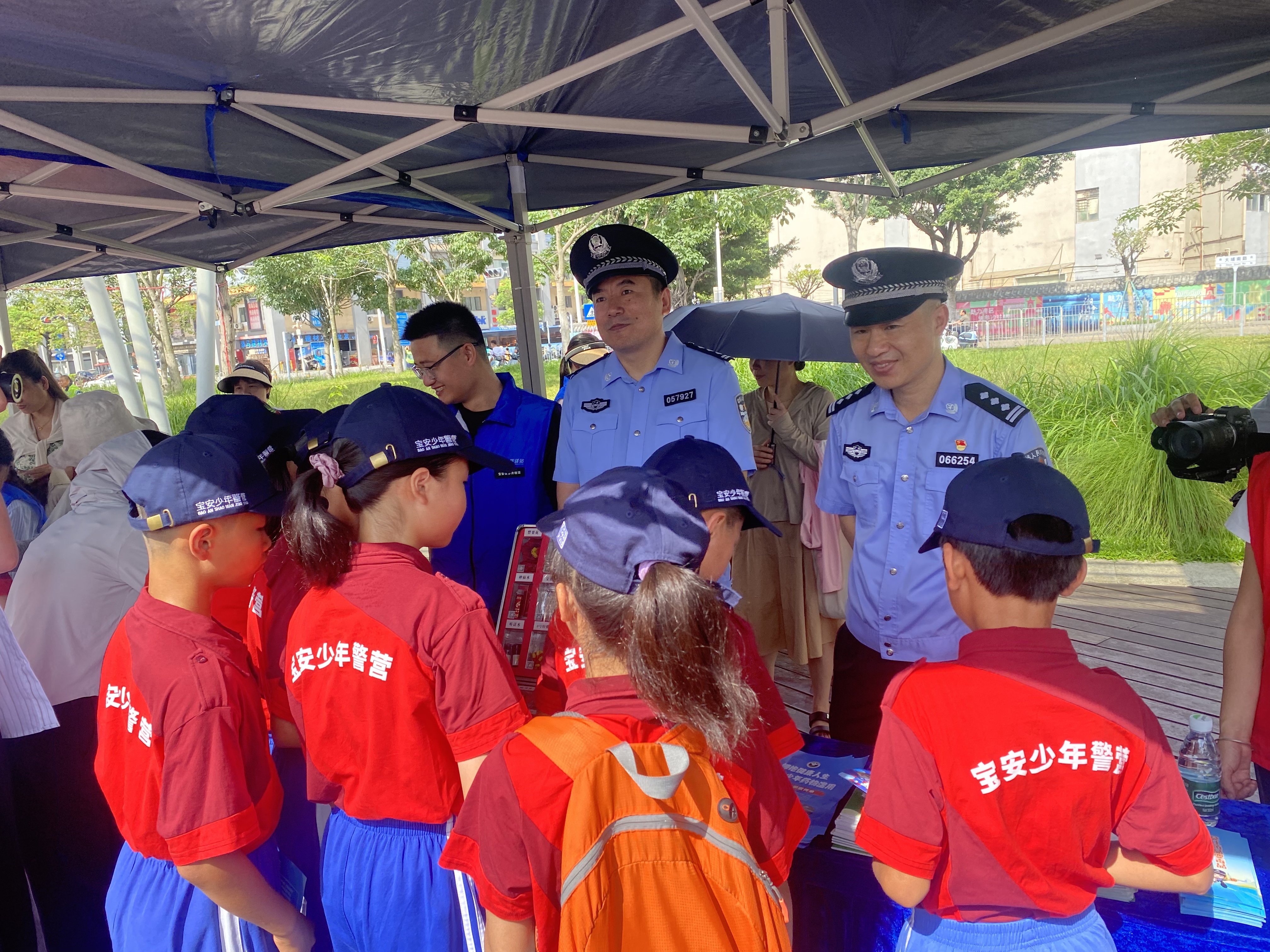 安全你我同行 守护平安宝安：深圳公安开展常态化警营开放日宝安分局专场活动