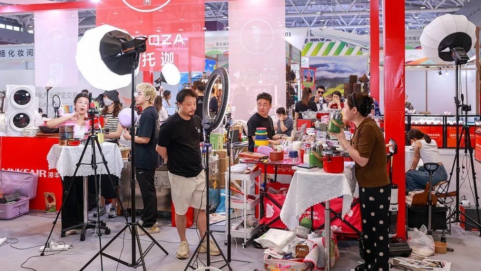1222万大学生毕业，与2000万直播人才缺口