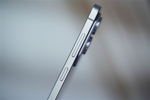 5.8mm超薄旗舰,三星Galaxy S25 Edge图赏