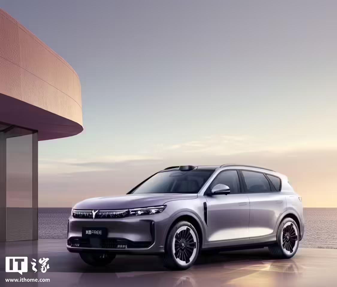 岚图FREE+车型6款车漆配色官宣,本月预售