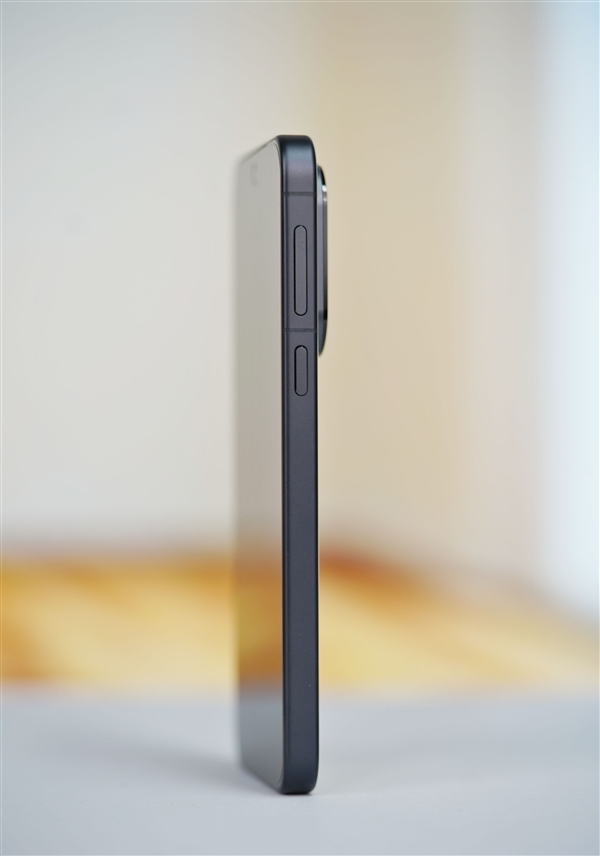 6.31英寸小直屏,vivo S30 Pro mini图赏