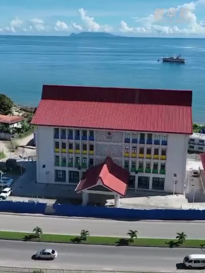 中国援建的所国家转诊医院综合医疗中心开业暨药械捐赠仪式举行