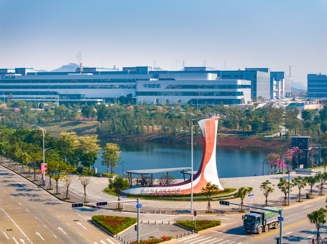 图为中创新航江门基地 陈倩婷 摄